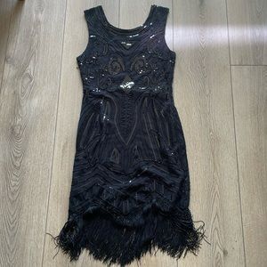 Flapper, fringe dress